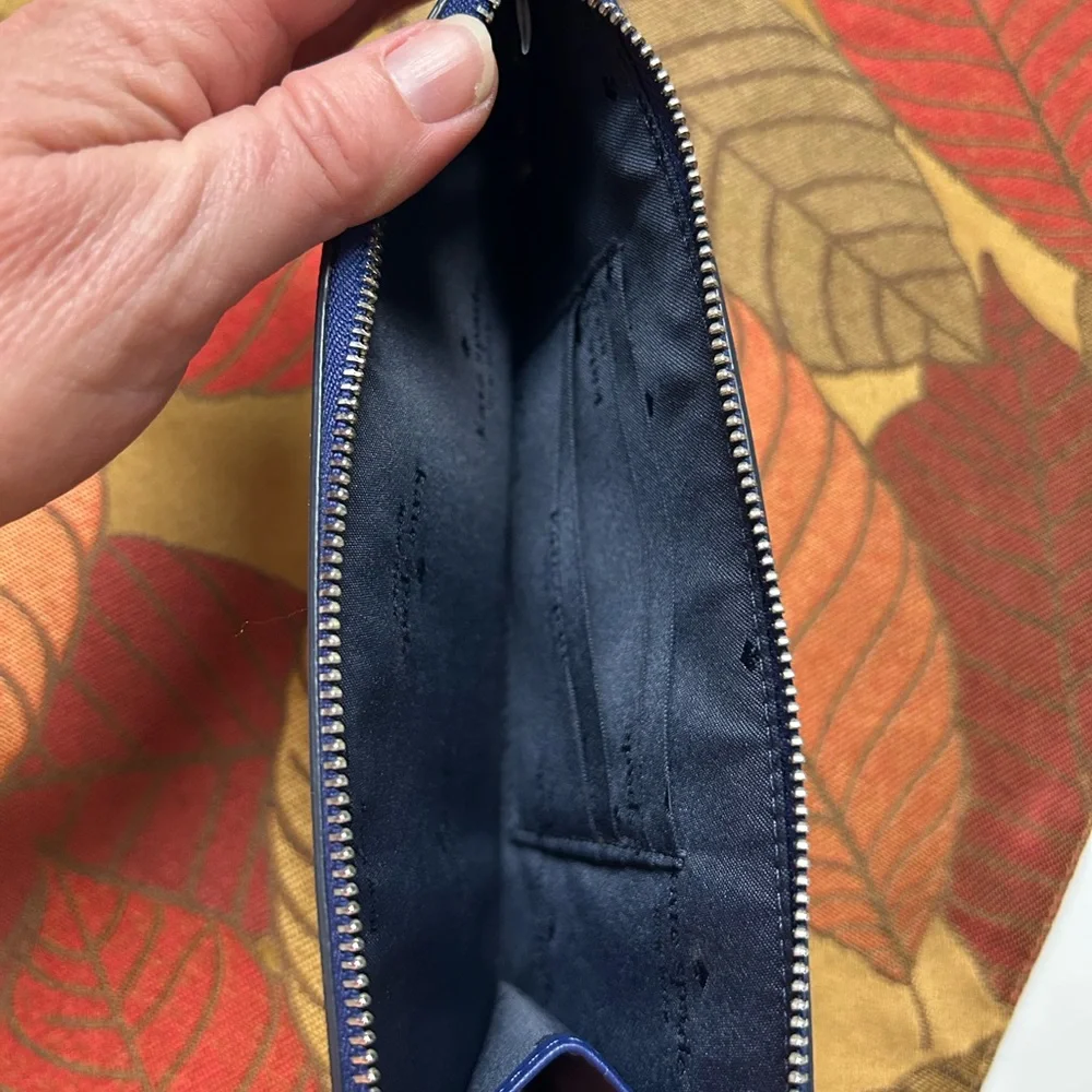 Kate Spade Navy Snowflake Wristlet - Picture 5 of 7